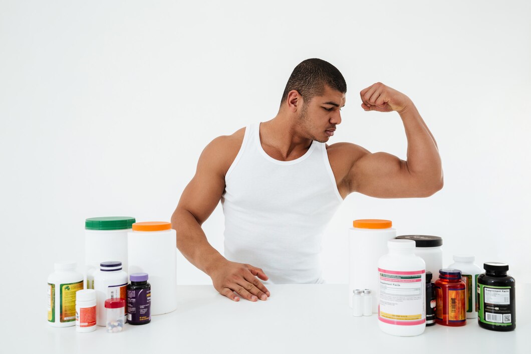Jak naturalne suplementy diety mogą wspomagać proces budowania formy fizycznej – poradnik dla aktywnych mężczyzn